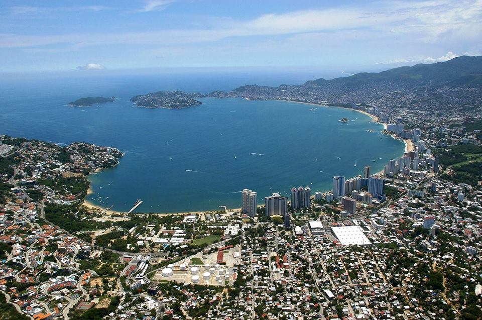 Bahía de Acapulco vista aérea